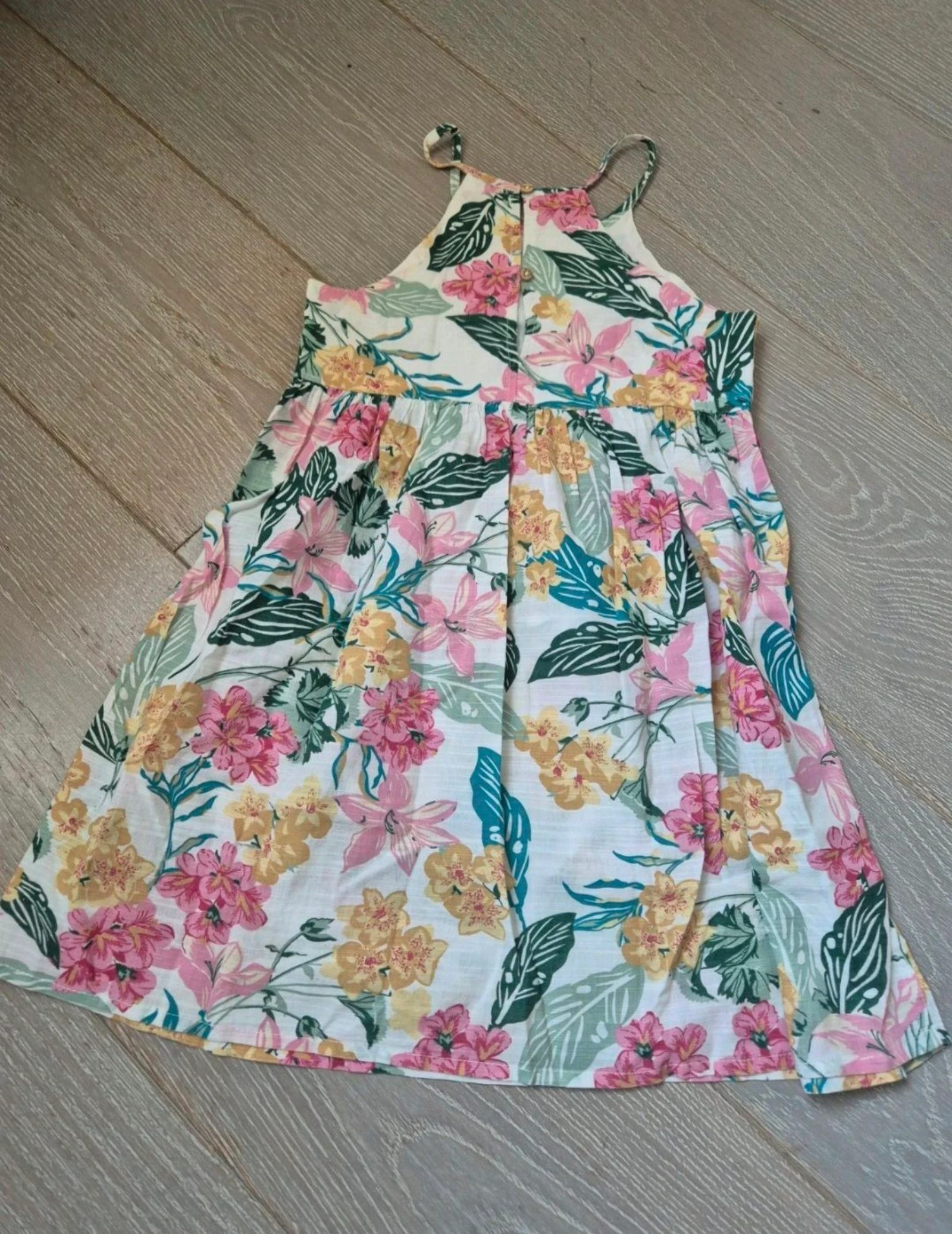 Vestido estampado floral. Mango. Tamanho 7 anos – photo 3